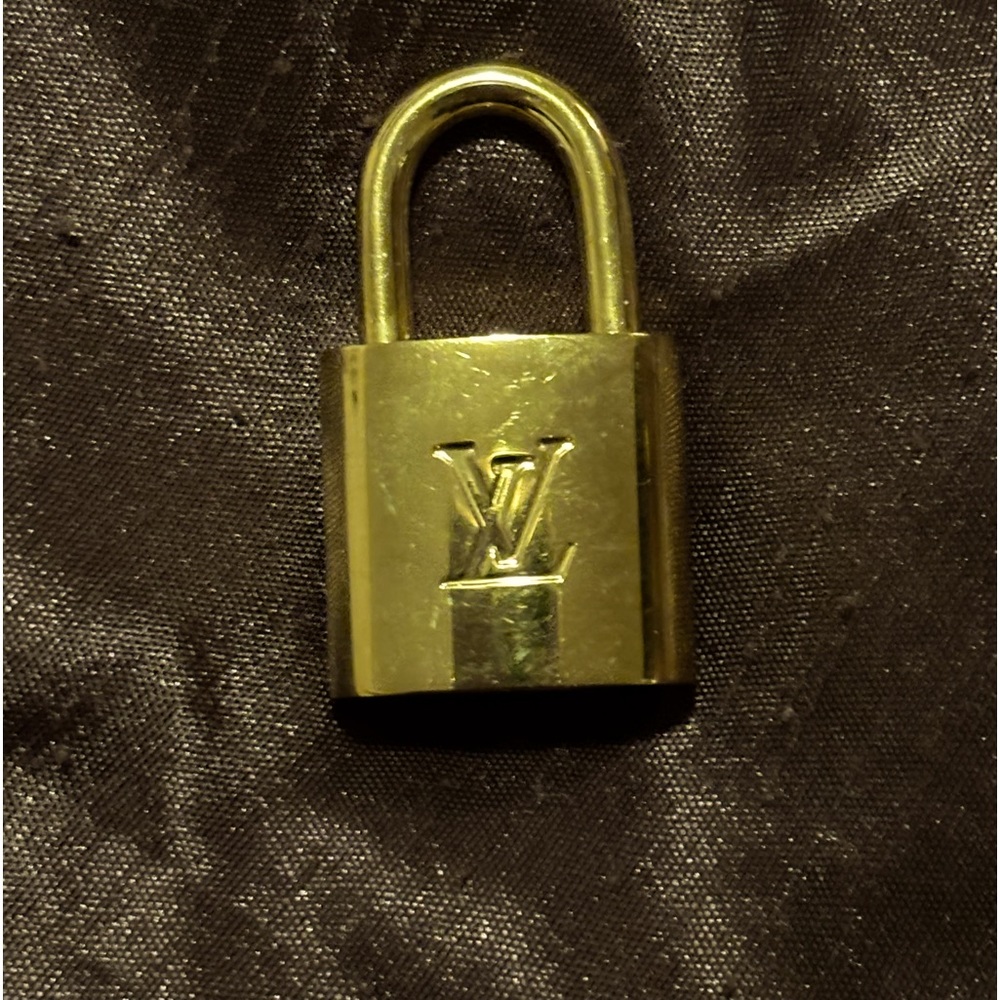 Louis Vuitton Lock